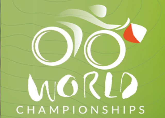Lena Hofer an der Bike-OL Junioren-WM